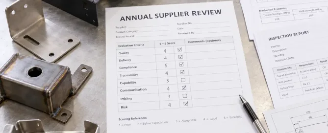 Jährliche Checkliste zur Überprüfung von Blechlieferanten für Beschaffungsteams